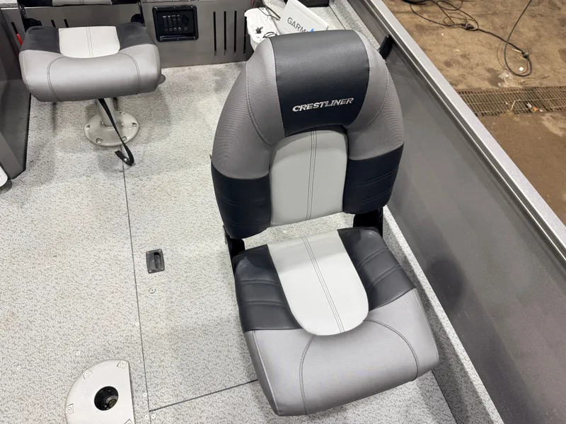 Slide: The Image of Crestliner 1650 Discovery Aluminum Fishing Boat - $13,995 2021 - 22