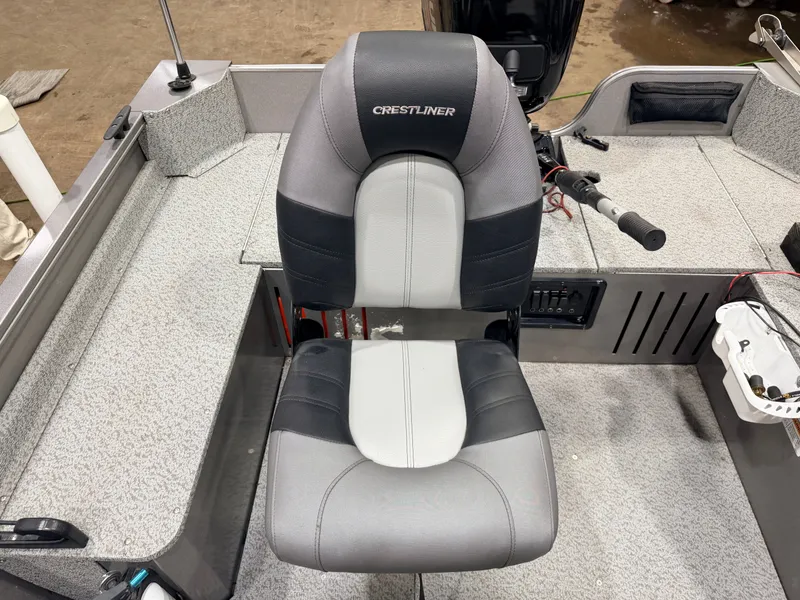 Slide: The Image of Crestliner 1650 Discovery Aluminum Fishing Boat - $13,995 2021 - 26