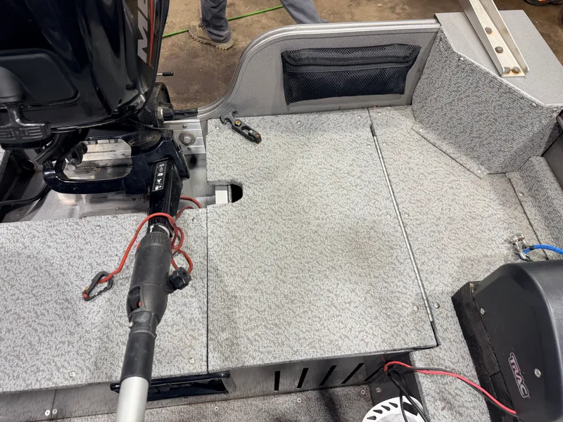 Slide: The Image of Crestliner 1650 Discovery Aluminum Fishing Boat - $13,995 2021 - 32