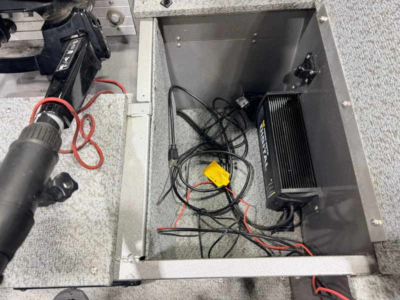 Slide: The Image of Crestliner 1650 Discovery Aluminum Fishing Boat - $13,995 2021 - 33