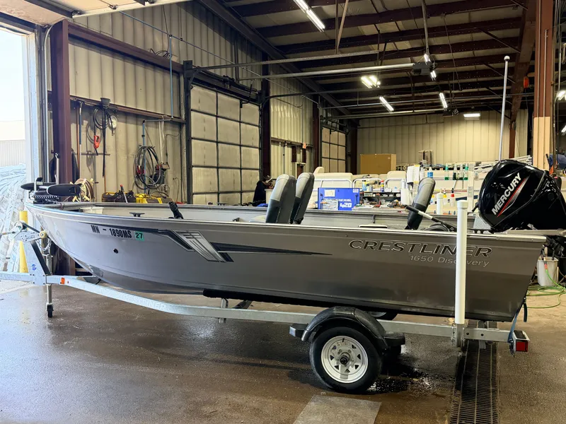 Slide: The Image of Crestliner 1650 Discovery Aluminum Fishing Boat - $13,995 2021 - 39