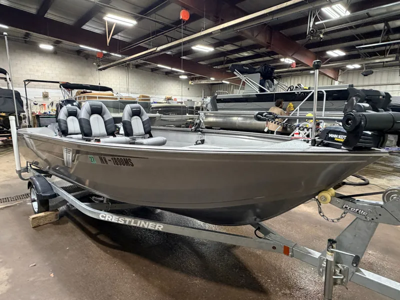 Slide: The Image of Crestliner 1650 Discovery Aluminum Fishing Boat - $13,995 2021 - 47
