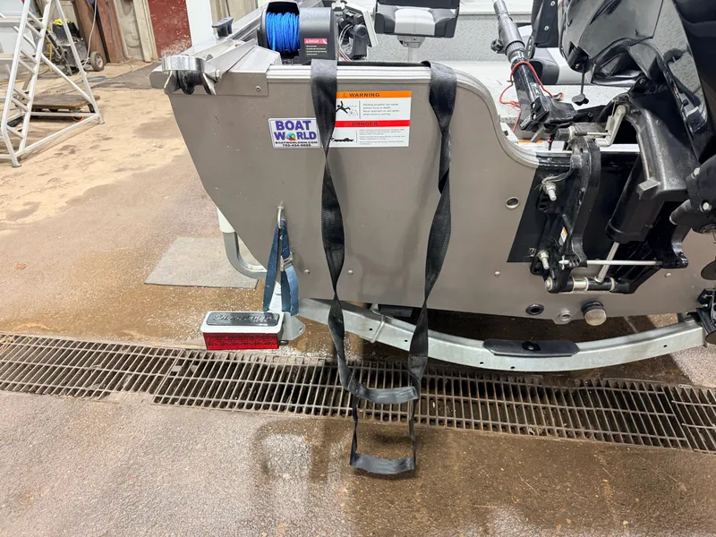 Slide: The Image of Crestliner 1650 Discovery Aluminum Fishing Boat - $13,995 2021 - 56