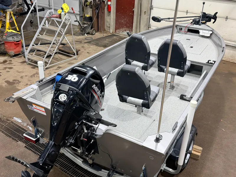 Slide: The Image of Crestliner 1650 Discovery Aluminum Fishing Boat - $13,995 2021 - 7