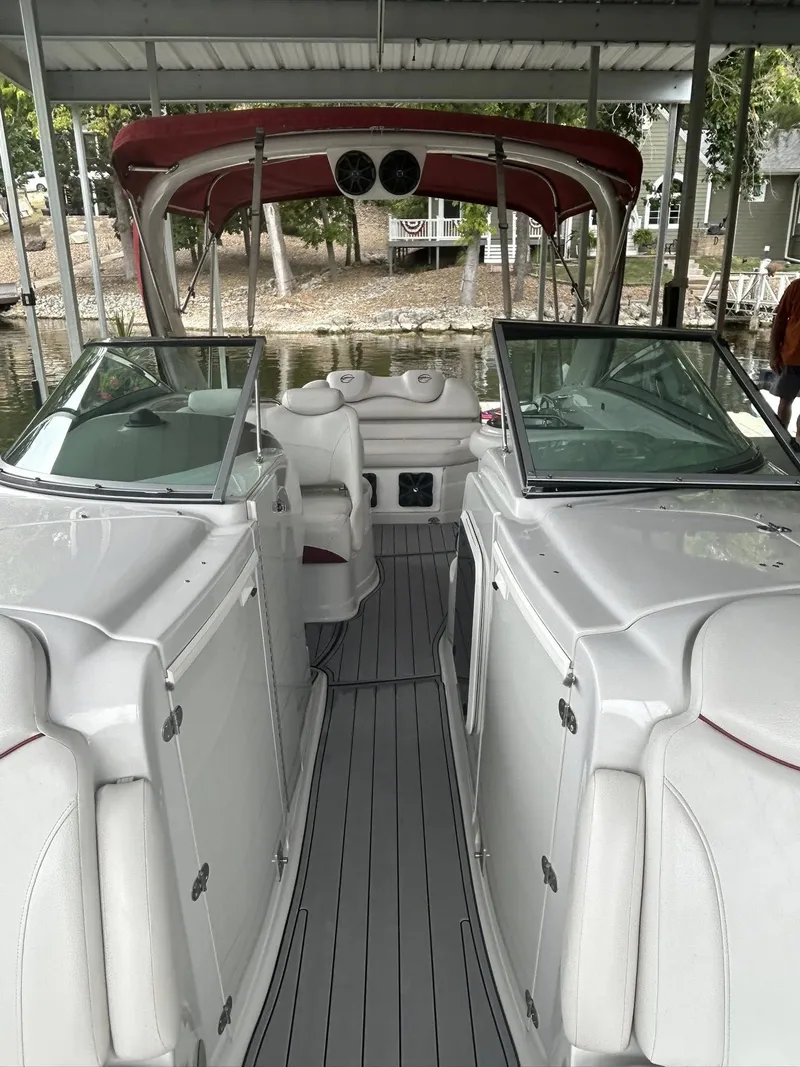 Slide: The Image of Crownline Boats Bowrider 320 LS 2008 - 6