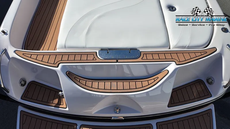 Slide: The Image of Nautique SV-211 2005 - 11