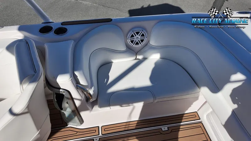 Slide: The Image of Nautique SV-211 2005 - 13