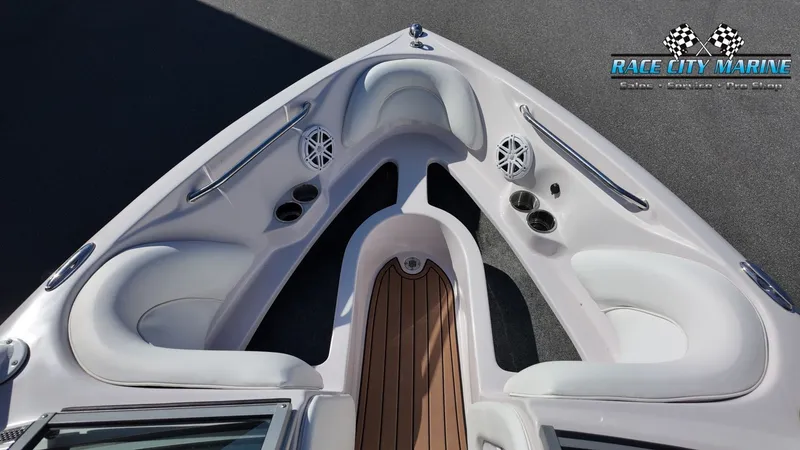 Slide: The Image of Nautique SV-211 2005 - 31