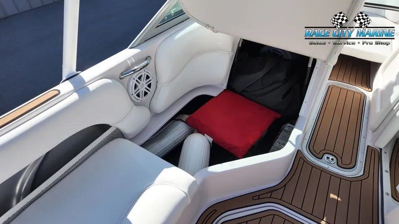 Slide: The Image of Nautique SV-211 2005 - 35