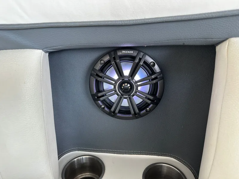 Slide: The Image of Kicker speaker in a 2008 Cobalt 323 boat. - 24