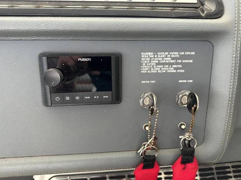 Slide: The Image of Cobalt 323 2008 - 52