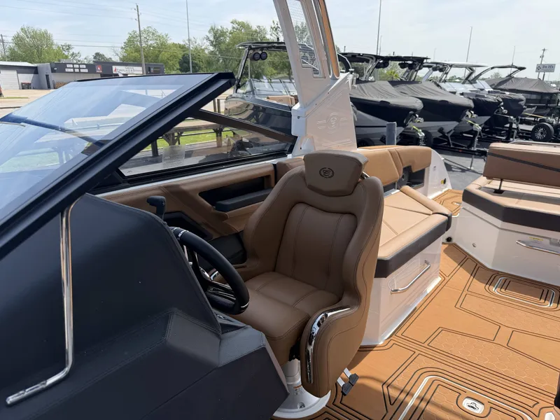 Slide: The Image of Cobalt R8 Surf 2026 - 19