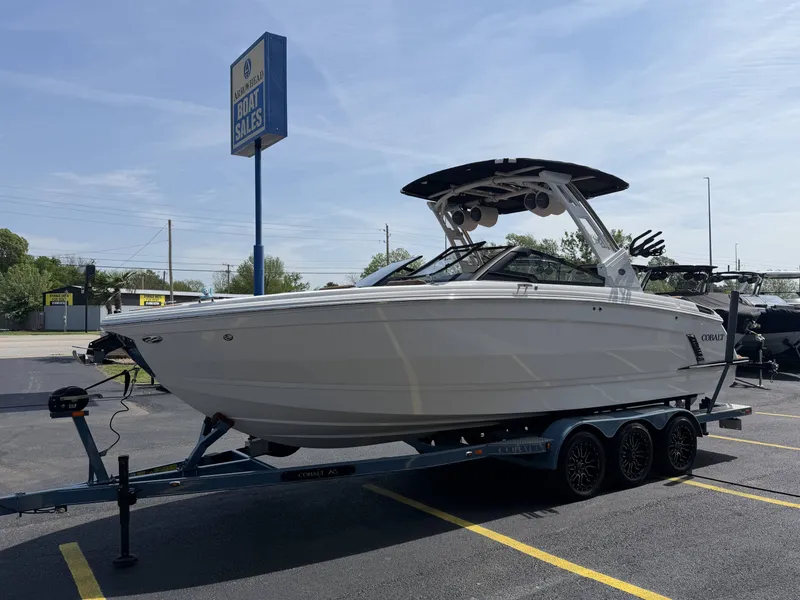 Slide: The Image of Cobalt R8 Surf 2026 - 4