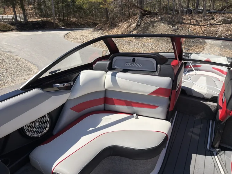 Slide: The Image of Malibu Wakesetter 23 LSV 2016 - 24