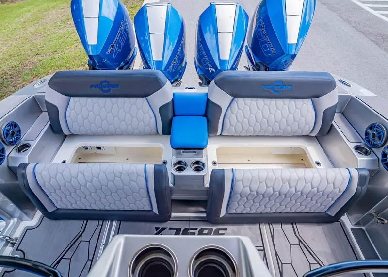 Slide: The Image of Fountain 38 SCX 2023 - 12