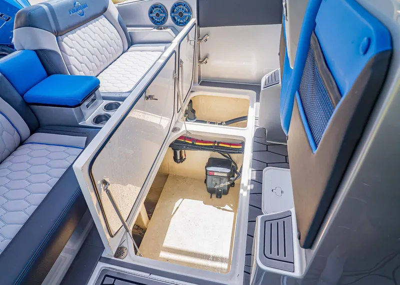 Slide: The Image of Fountain 38 SCX 2023 - 14