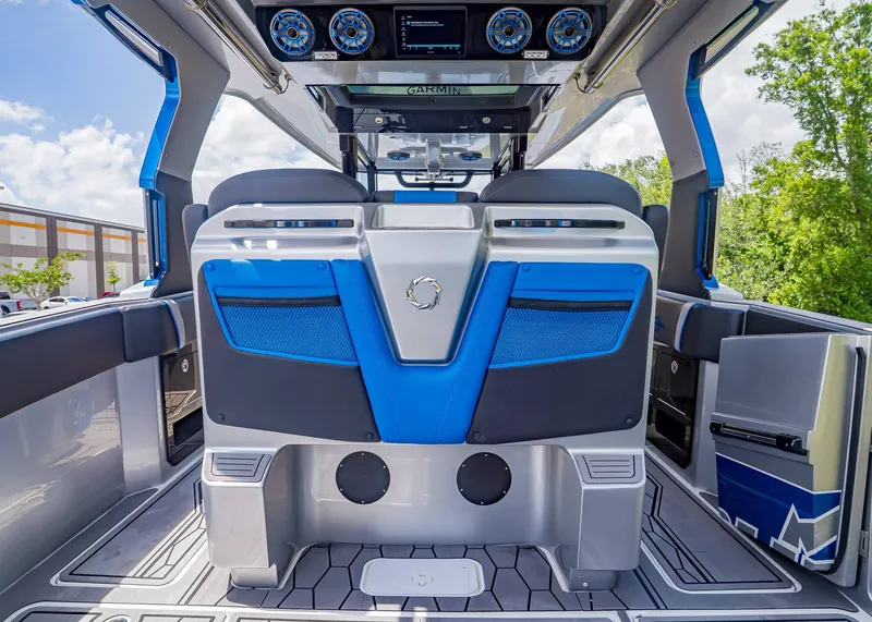 Slide: The Image of Fountain 38 SCX 2023 - 16