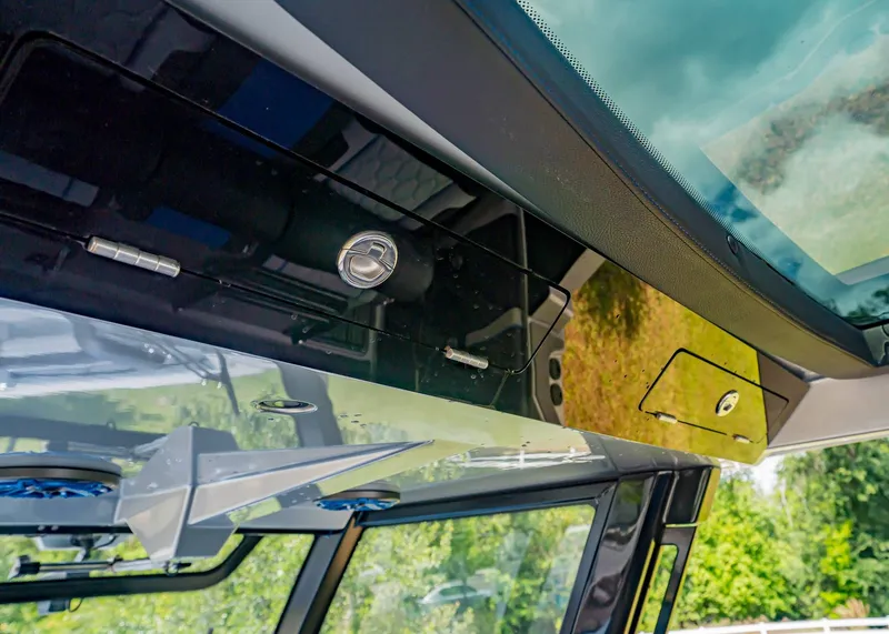 Slide: The Image of Fountain 38 SCX 2023 - 30