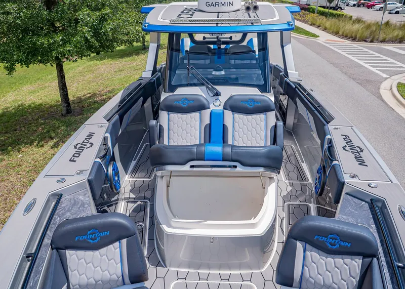 Slide: The Image of Fountain 38 SCX 2023 - 44