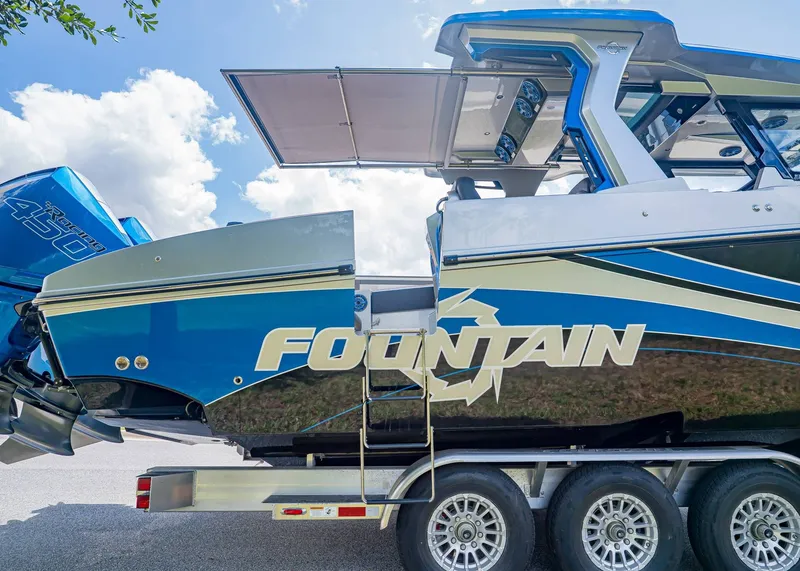 Slide: The Image of Fountain 38 SCX 2023 - 6