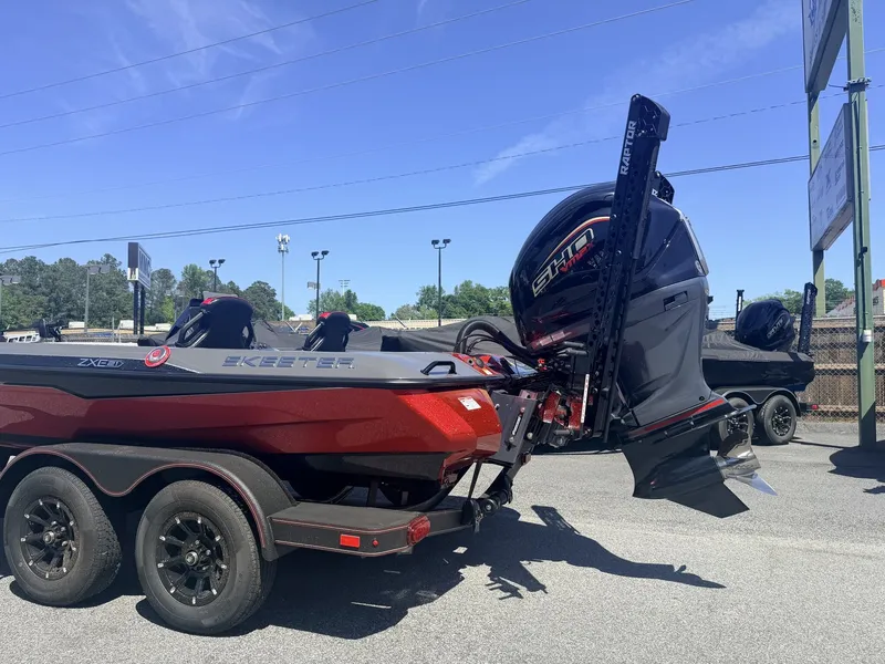 Slide: The Image of 2026 Skeeter ZXE21 boat with special color option on trailer. - 5