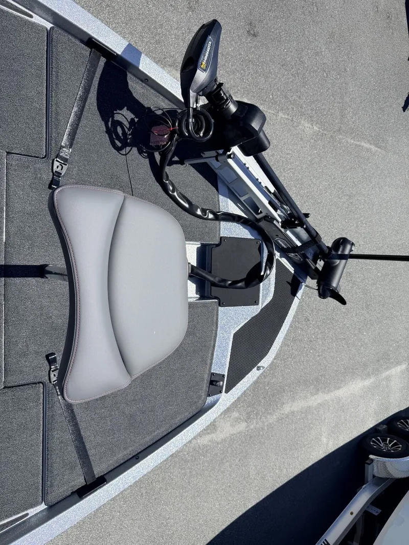 Slide: The Image of iKon Victory Series VLX20 boat deck with seat and controls, 2026 model. - 4
