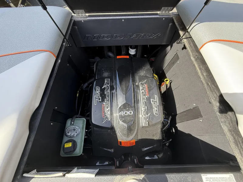 Slide: The Image of Moomba Mojo 2017 - 10