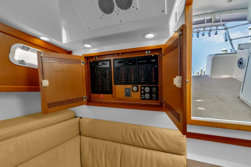 Slide: The Image of Cabo 35 Express 2005 - 11