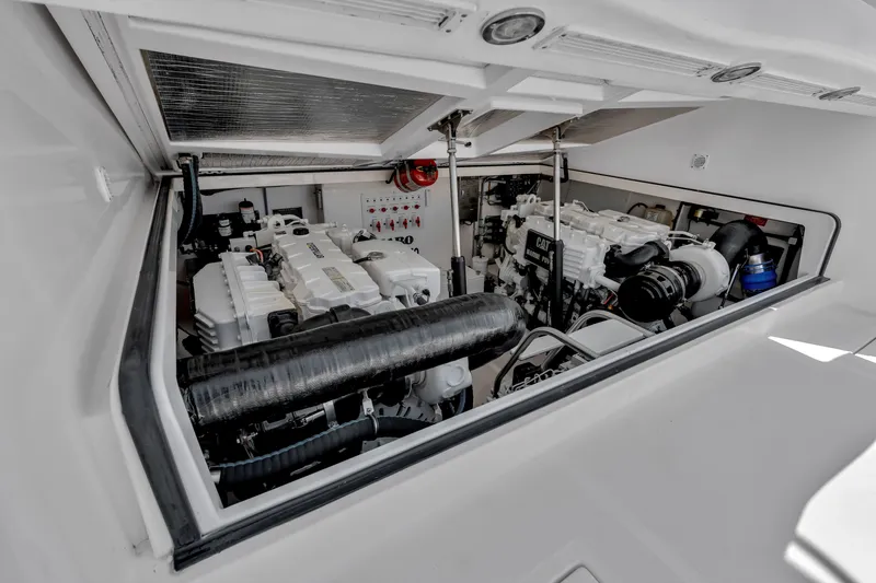 Slide: The Image of Cabo 35 Express 2005 - 41