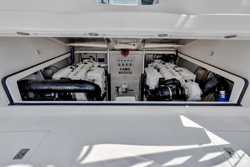 Slide: The Image of Cabo 35 Express 2005 - 42