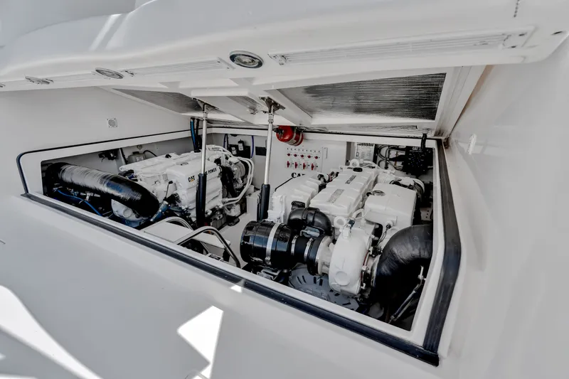 Slide: The Image of Cabo 35 Express 2005 - 43