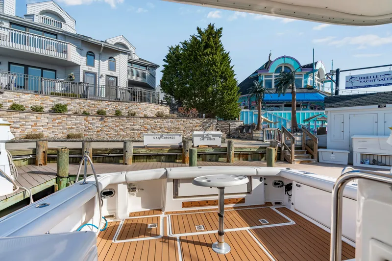 Slide: The Image of Tiara 4100 Open 2002 - 23