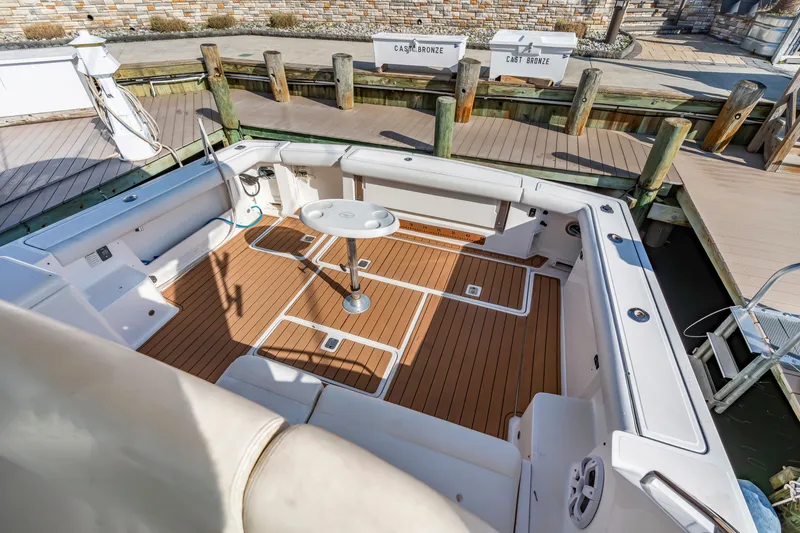 Slide: The Image of Tiara 4100 Open 2002 - 28