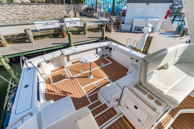 Slide: The Image of Tiara 4100 Open 2002 - 29