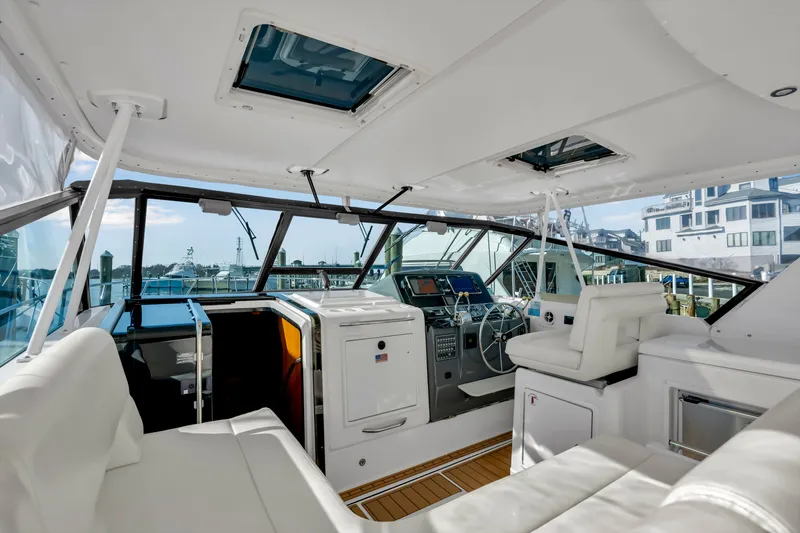 Slide: The Image of Tiara 4100 Open 2002 - 32