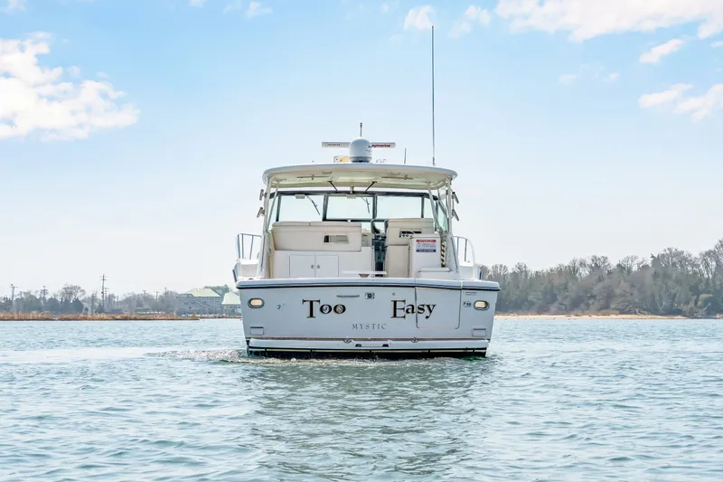 Slide: The Image of Tiara 4100 Open 2002 - 6