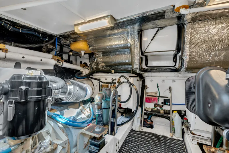 Slide: The Image of Tiara 4100 Open 2002 - 72