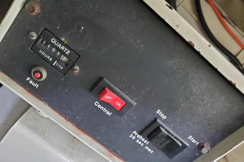 Slide: The Image of Post 46 Convertible 1988 - 54