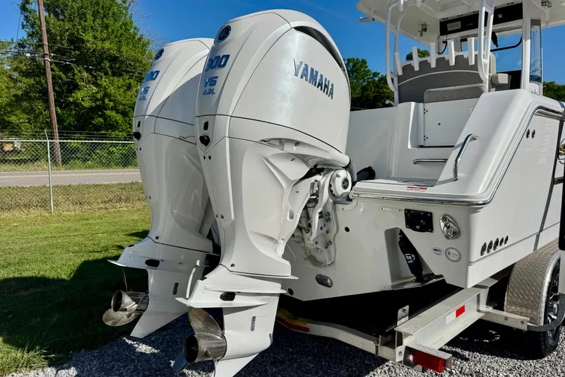 Slide: The Image of 2024 Sea Hunt Gamefish 28 Coffin Box with twin Yamaha outboard engines. - 4