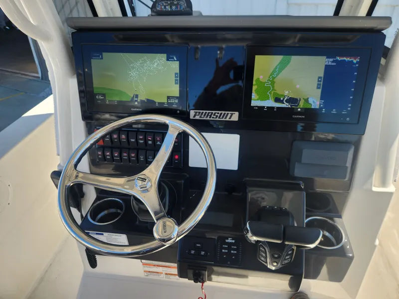 Slide: The Image of Pursuit S 268 Sport 2024 - 12