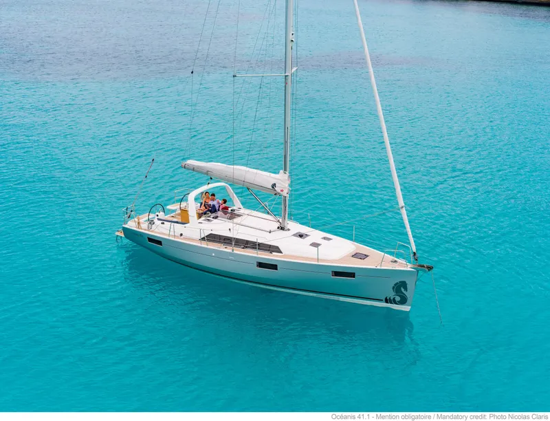 Slide: The Image of Beneteau Oceanis 41.1 sailboat on turquoise water, year 2017. - 14