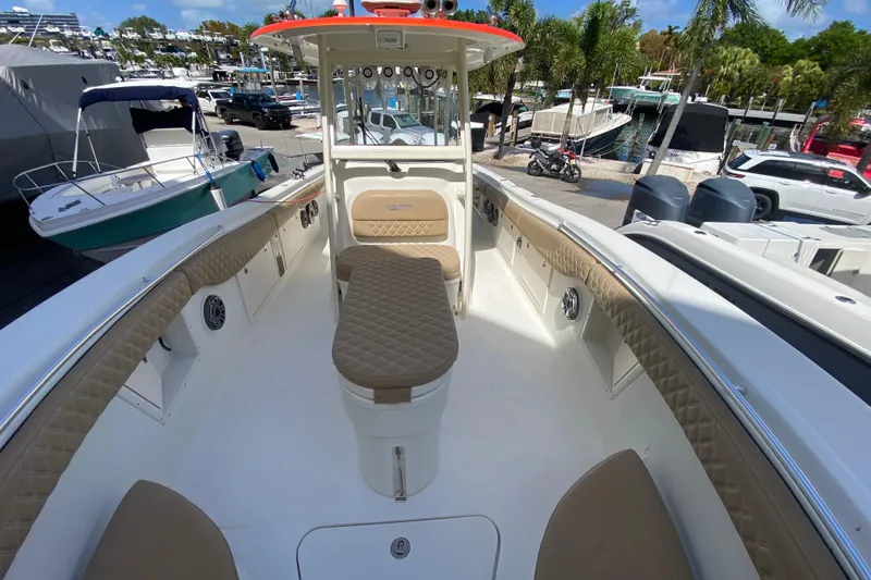 Slide: The Image of 2006 Hydra-Sports Vector 3300 CC boat interior with tan seating and modern design. - 39