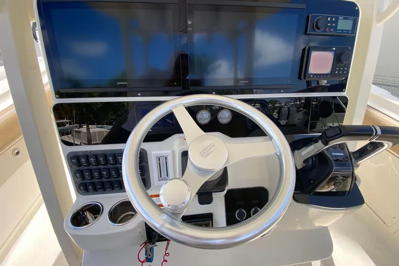 Slide: The Image of 2006 Hydra-Sports Vector 3300 CC helm with dual Garmin displays and Yamaha controls. - 42