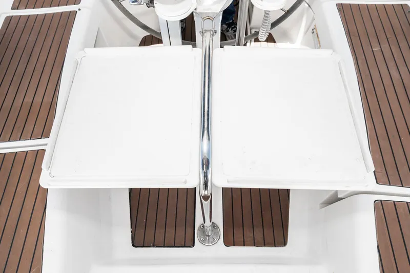 Slide: The Image of Cockpit fold down table - 24