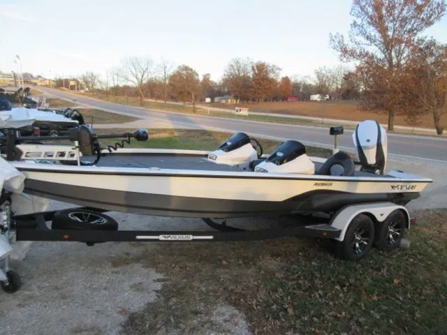 The Image of Vexus AVX2080 / Evinrude 200 G2 Etec 2020 - 1