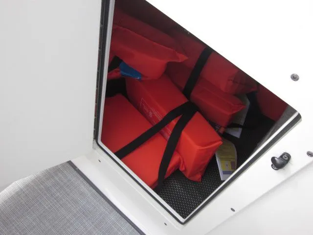 Slide: The Image of Chaparral 21 SSI Sport 2021 - 16