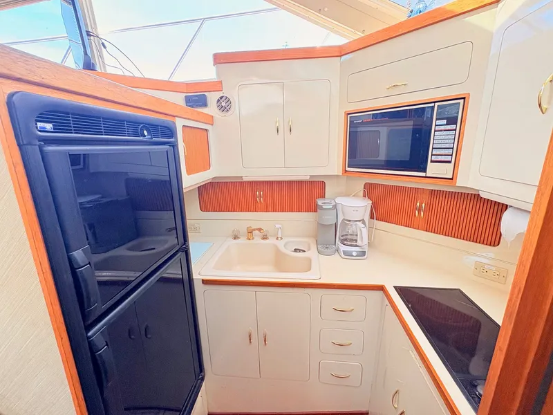 Slide: The Image of Pearson 38 Double Cabin 1989 - 23