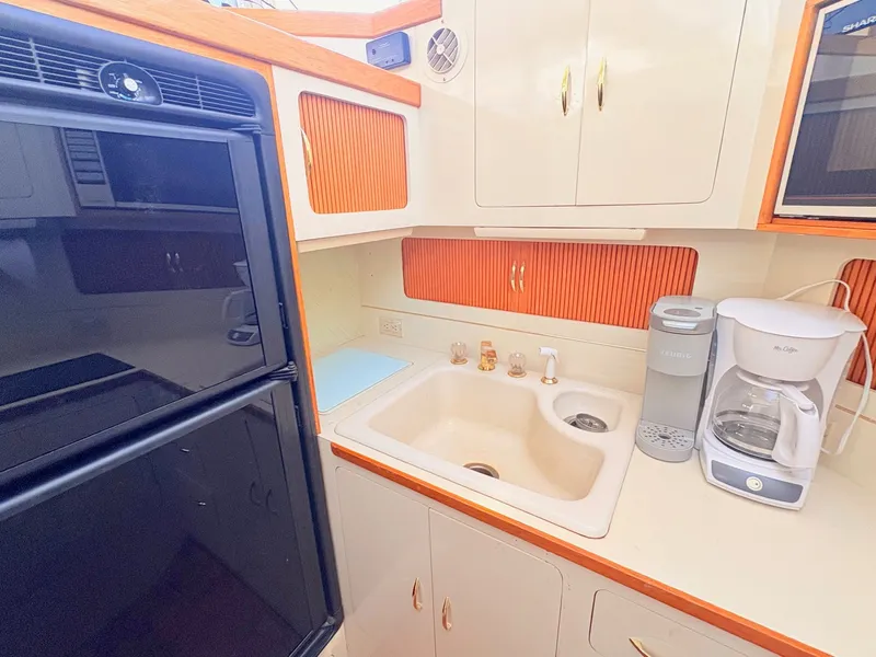 Slide: The Image of Pearson 38 Double Cabin 1989 - 24