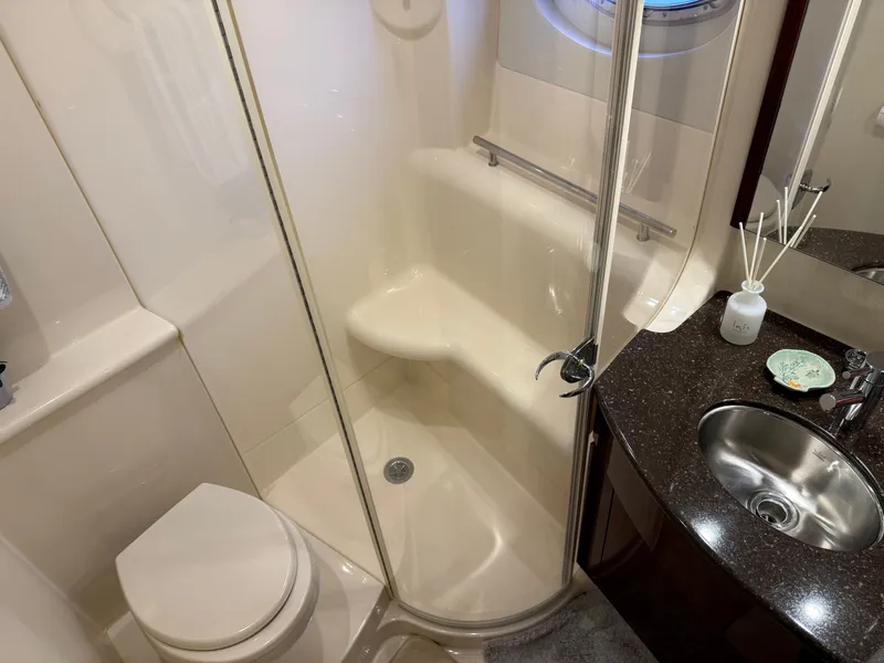Slide: The Image of Luxurious bathroom in a 2012 Meridian 441 Sedan yacht. - 46