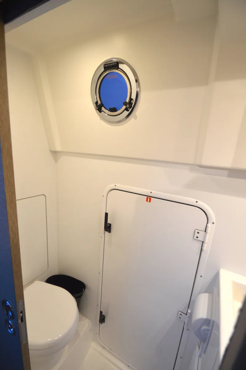 Slide: The Image of Prestige 630 2017 - 106